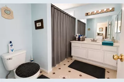 6538 Douglas, Fontana, CA 92336 - Photo 17