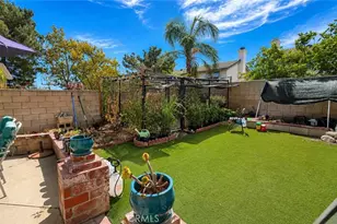 6538 Douglas, Fontana, CA 92336 - Photo 23
