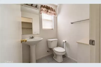6538 Douglas, Fontana, CA 92336 - Photo 19