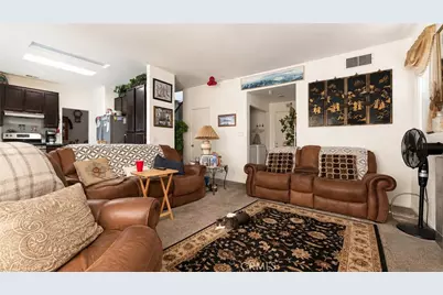 6538 Douglas, Fontana, CA 92336 - Photo 7