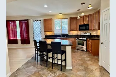 1379 Valley Rose Way, Beaumont, CA 92223 - Photo 7