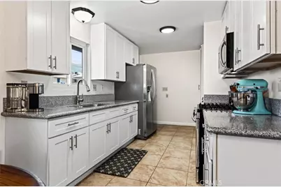 35366 Yucaipa, Yucaipa, CA 92399 - Photo 9