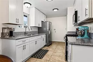 35366 Yucaipa, Yucaipa, CA 92399 - Photo 9