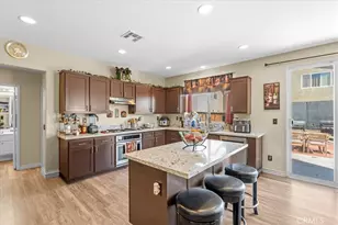 13772 Helena, Victorville, CA 92392 - Photo 11