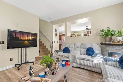 13772 Helena, Victorville, CA 92392 - Photo 9