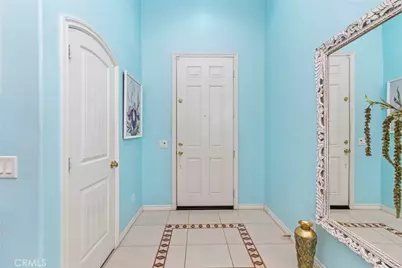 25004 Catkin Street, Corona, CA 92883 - Photo 5