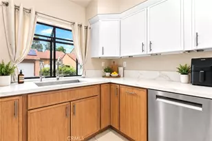 1611 Raintree Pl, Corona, CA 92879 - Photo 9