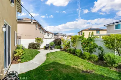 1660 Camellia Lane, Redlands, CA 92374 - Photo 9