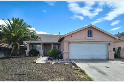 3593 Cougar Canyon, Hemet, CA 92545 - Photo 1