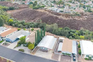 38111 Via La Colina, Murrieta, CA 92563 - Photo 35