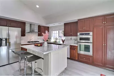 14605 Seron, Irvine, CA 92606 - Photo 17