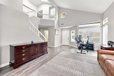 34982 Summerwood, Yucaipa, CA 92399 - Photo 5