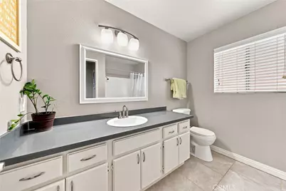 34982 Summerwood, Yucaipa, CA 92399 - Photo 13