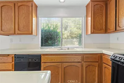 10011 Thornbird Court, Moreno Valley, CA 92557 - Photo 15