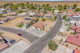 14690 Burgundy, Helendale, CA 92342 - Photo 7