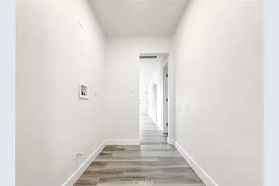 718 E 103rd Place, Los Angeles, CA 90002 - Photo 19