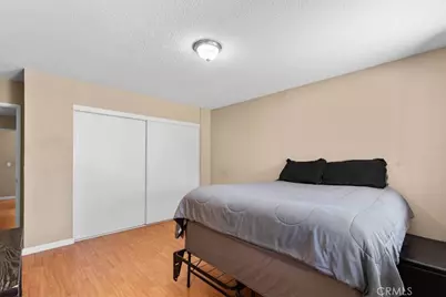 16070 Andover, Victorville, CA 92394 - Photo 19