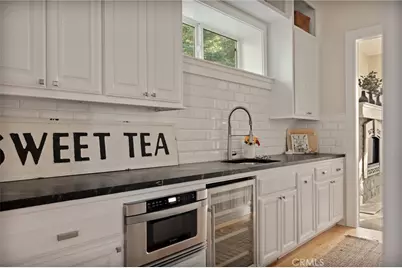 26385 Walnut Hills Drive, Lake Arrowhead, CA 92352 - Photo 29