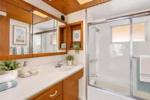 18801 Hawthorne Blvd, Torrance, CA 90504 - Photo 9