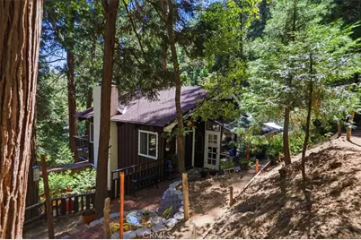 1044 Lausanne, Crestline, CA 92325 - Photo 49