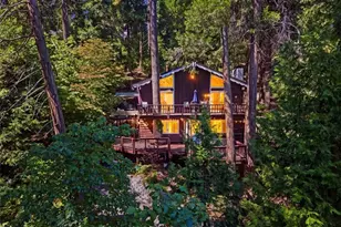 1044 Lausanne, Crestline, CA 92325 - Photo 3