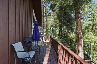 1044 Lausanne, Crestline, CA 92325 - Photo 47