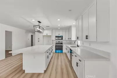 16925 Nanticoke Rd, Apple Valley, CA 92307 - Photo 9
