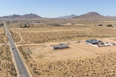 16925 Nanticoke Rd, Apple Valley, CA 92307 - Photo 39