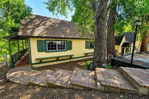 251 Oak, Lake Arrowhead, CA 92352 - Photo 3