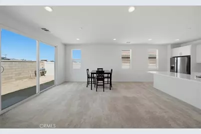 8660 Chester Avenue, Hesperia, CA 92344 - Photo 9