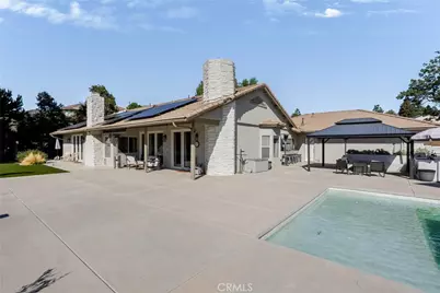 13582 Oak Hill Court, Yucaipa, CA 92399 - Photo 35