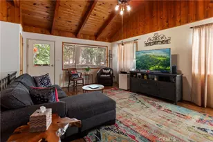 24948 Faulhorn Dr, Crestline, CA 92325 - Photo 5