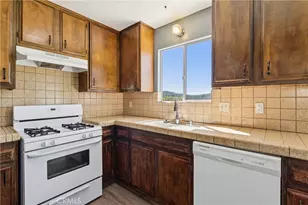 831 Madera Ln, Lake Arrowhead, CA 92352 - Photo 5