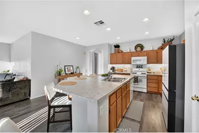 1281 Sunburst Drive, Beaumont, CA 92223 - Photo 5