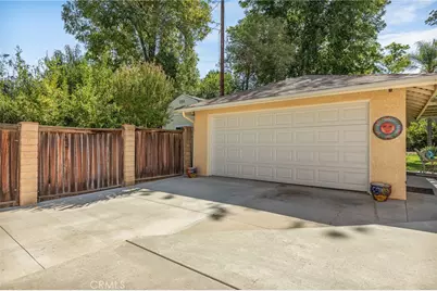 419 Walnut Avenue, Redlands, CA 92373 - Photo 15