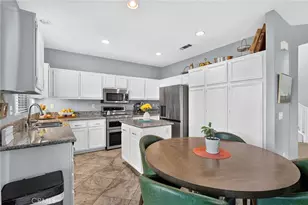 11992 Greenbluff, Yucaipa, CA 92399 - Photo 9