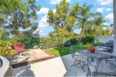 11992 Greenbluff, Yucaipa, CA 92399 - Photo 29