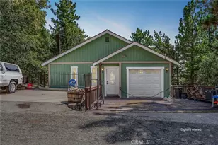 30979 Summit Dr, Running Springs, CA 92382 - Photo 3
