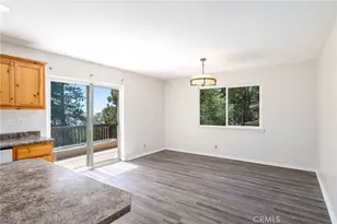 30979 Summit Dr, Running Springs, CA 92382 - Photo 9