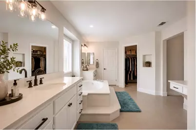 8550 Rolling Hills Drive, Corona, CA 92883 - Photo 35