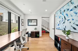 971 N Starlight Ct, Los Angeles, CA 90029 - Photo 21