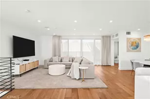 971 N Starlight Ct, Los Angeles, CA 90029 - Photo 5