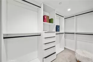 971 N Starlight Ct, Los Angeles, CA 90029 - Photo 35