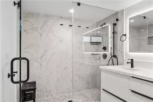 971 N Starlight Ct, Los Angeles, CA 90029 - Photo 33