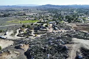 1020 Clayton, Perris, CA 92570 - Photo 27