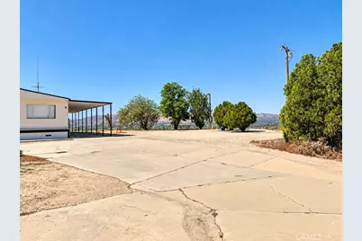 1020 Clayton, Perris, CA 92570 - Photo 21