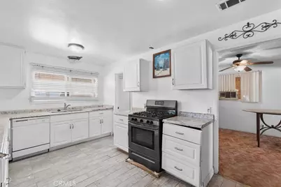 16375 Sago Road, Apple Valley, CA 92307 - Photo 7