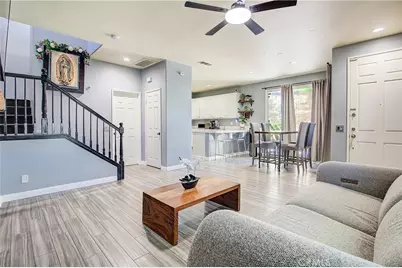 9789 Winterberry Drive, Riverside, CA 92503 - Photo 11