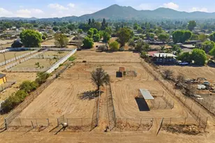 4479 Corona, Norco, CA 92860 - Photo 43
