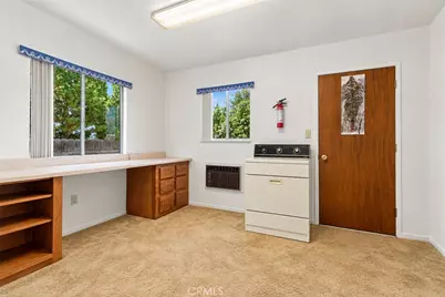 2067 Capri Avenue, Mentone, CA 92359 - Photo 17
